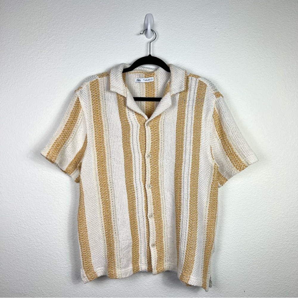 Zara Mens Knit Short Sleeve Button Down
